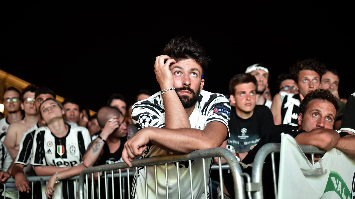 سنحيا من بعد كربتنا ربيعًا كأن لم نذق بالأمس مُرًا .
Fino Alla Fine Forza Juve 🤍🖤