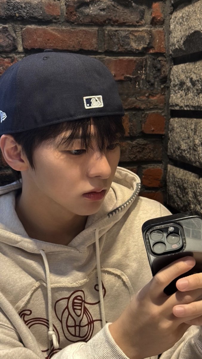 오랜만에 혜성시💛🤎
오늘 하루도 행복했길💛