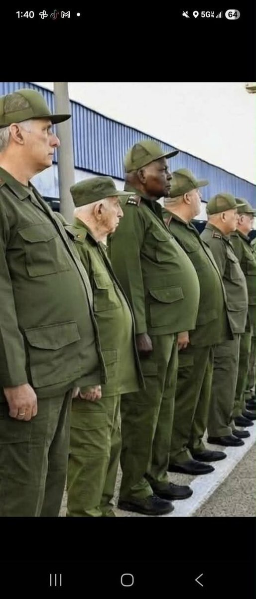 Estos barrigones se han comido la comida de 11 millones de cubanos.