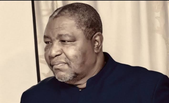 #URGENT: 🚨L’ancien secrétaire général aux Sports de la République, Barthélémy Okito, est décédé ce samedi matin 21 février, des suites d’une crise d’hypertension. Source: Steve Wembi