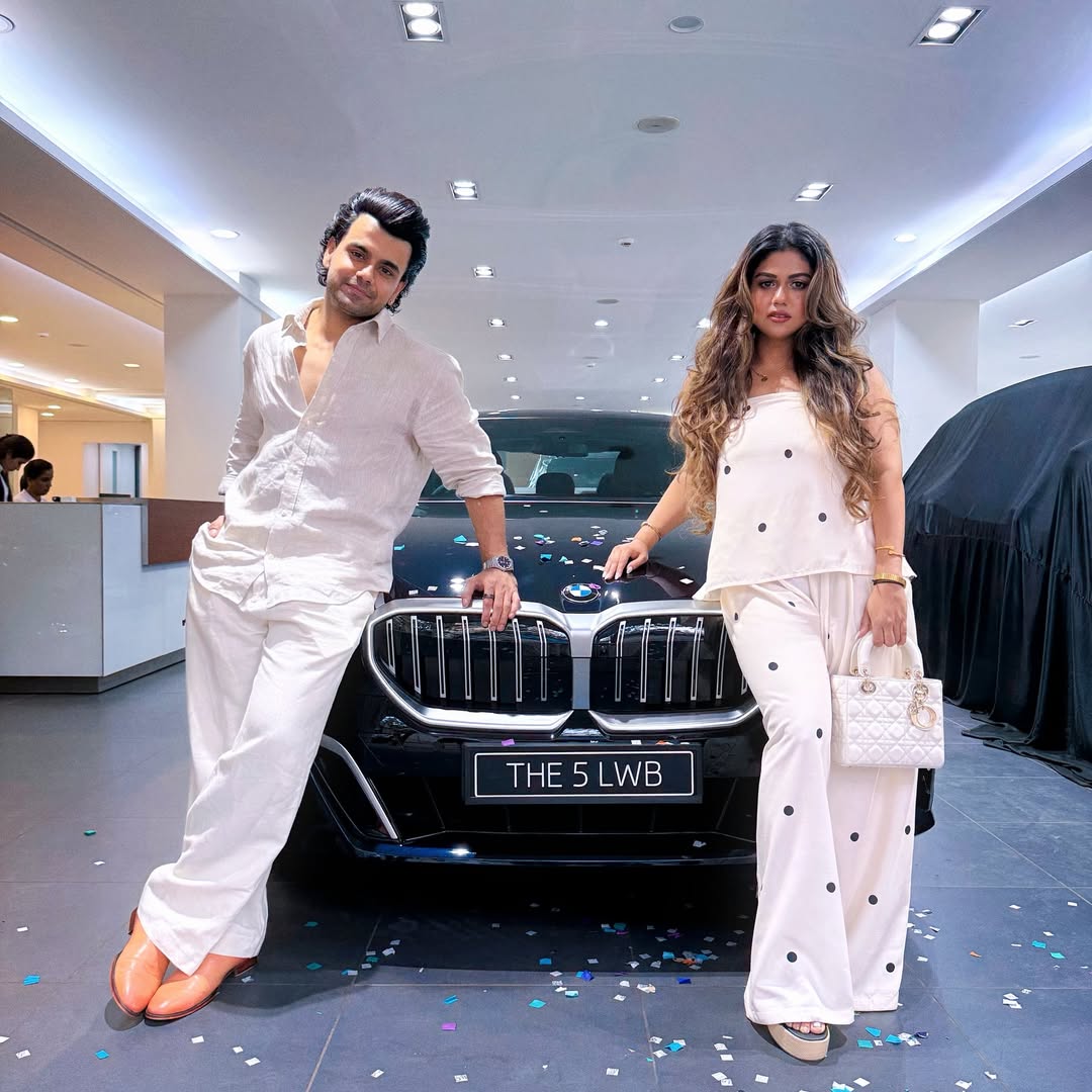 NavnitMotorsBMW's tweet photo. Some journeys begin with a dream… and arrive as pure driving pleasure. ✨

Congratulations to @yashrajkapilofficial and @tanuyashrajkapil on welcoming the BMW 5 Series home.
Wishing you countless miles of elegance, joy, and unforgettable memories ahead.

#BMWNavnitMotors #BMW5Series #SheerDrivingPleasure