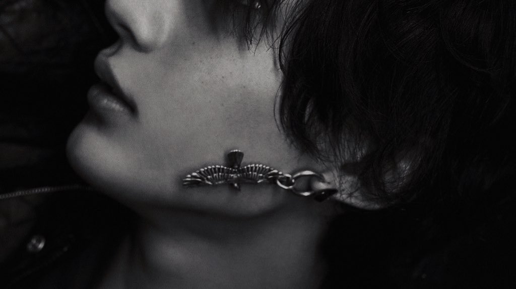 ── 𝕯𝖆𝖗𝖐𝖓𝖎𝖌𝖍𝖙 ── ♰
🩸† 𝓛𝓞𝓜  #1stDARKNIGHT 
‘𝔈𝔳𝔢𝔯𝔶𝔟𝔬𝔡𝔶 𝔫𝔢𝔢𝔡𝔰 𝔰𝔬𝔪𝔢𝔟𝔬𝔡𝔶 𝔟𝔲𝔱 𝔶𝔬𝔲'𝔯𝔢 𝔪𝔦𝔫𝔢.’