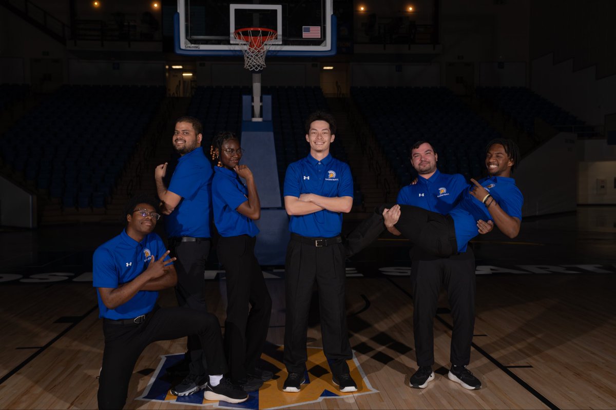 SanJoseStateMBB's tweet image. Big shoutout to our student managers for all their hard work! 

The team behind the team! 

#AllSpartans | #ManagerAppreciationWeek