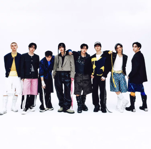 About Music tweet media