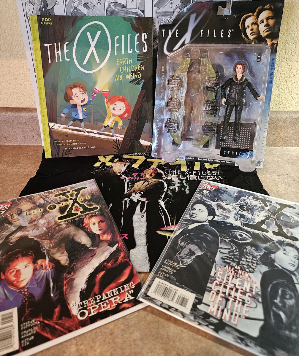 ScullyCoffee4NF's tweet photo. @nfnetwork @GillianA #ScullyCoffee4NF is only a couple days away! Big thanks to everyone that donated giveaway items, including @PurpleTulipLvr and from Insta, danascully0709 &amp; tkkarma. $10 to @nfnetwork or just email me to enter, open to anywhere USPS delivers. 8/? https://t.co/Tu3NUA3AJU