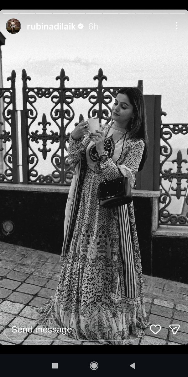 Congratulations🎉 Rubina💕😍 for your 5years of winning🏆💪 bb14 trophy.. With your mind blowing game.. 

5YRS OF WINNER RUBINA
 #RUBINADILAIK #RUBIHOLICS