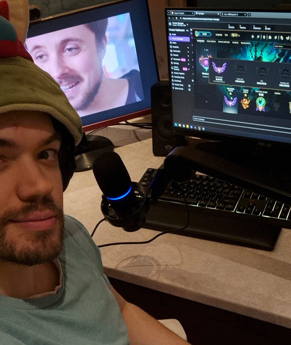 🚨 Heading into the ZooLoQueue
With the help of God Gamer himself mr. FORSEN
I can carry these clowns 🤡

222LP Masters START ❤️
Streaming for 3 hours ⏳

[twitch.tv/MeyaLeo] 🔗