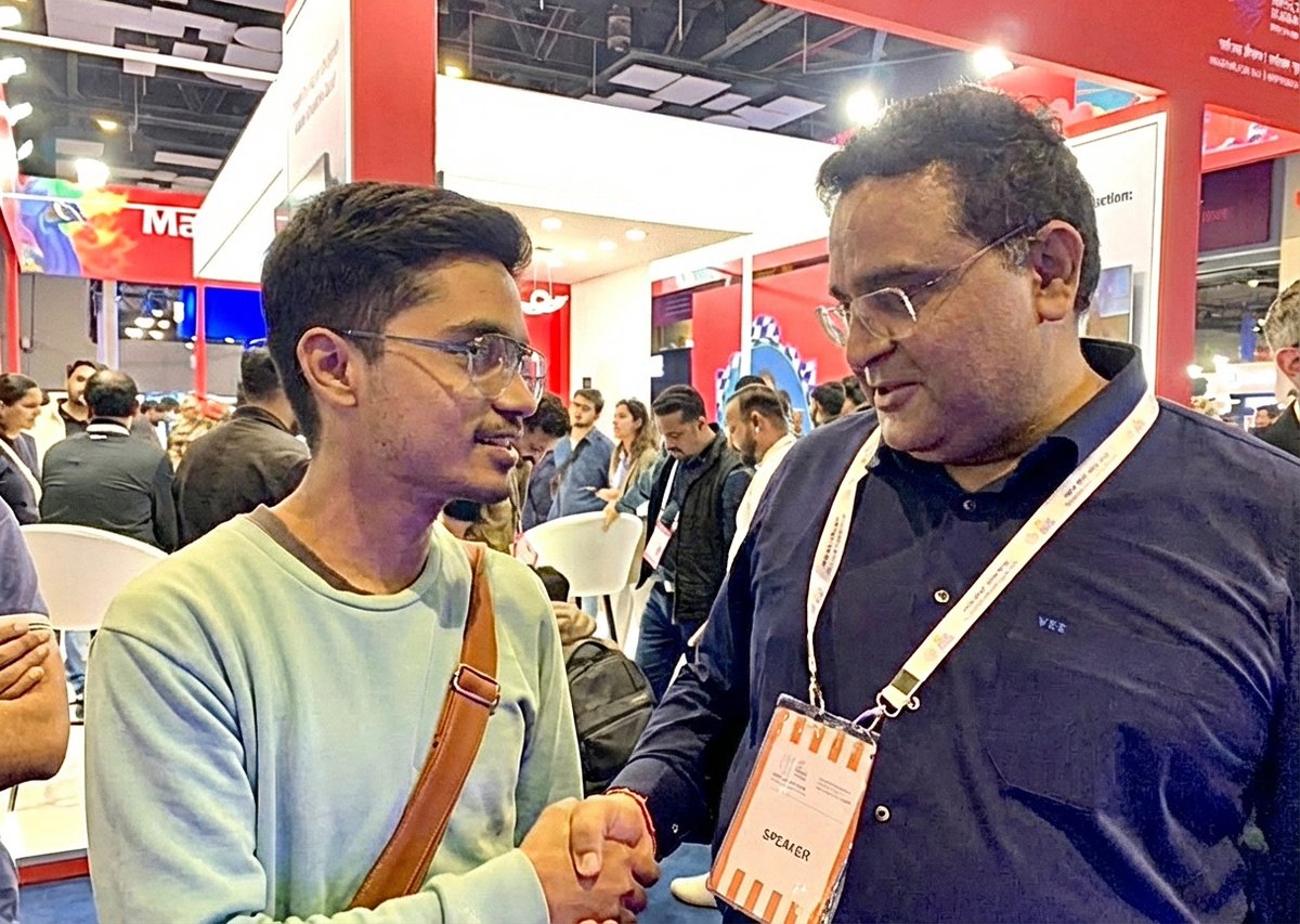 Abu Zamani (ZnapAI.com) tweet media