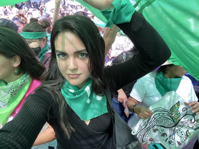 Para los demás, aborto; para mí, matrimonio, hijos y una gubernatura.