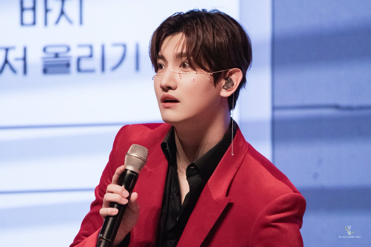 datbyeol1226's tweet photo. 얼굴 정말 축하드려요

#최강창민 #MAX #심창민 #チャンミン #동방신기 #TVXQ #東方神起 https://t.co/qYSiZ7uCvV