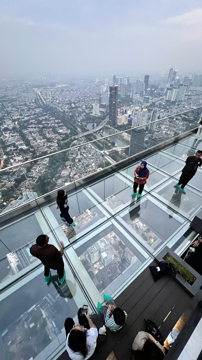 𝒜𝒽𝓂ℯ𝒹✈️🎡 tweet media