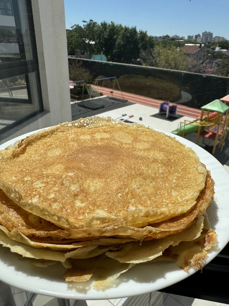 константин снова онлайн tweet media