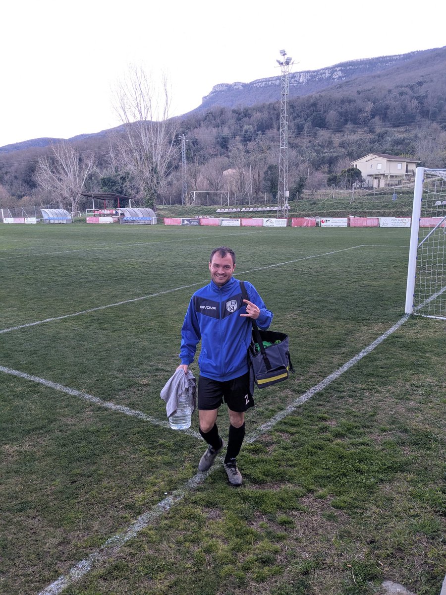 ni molt menys flac tweet media