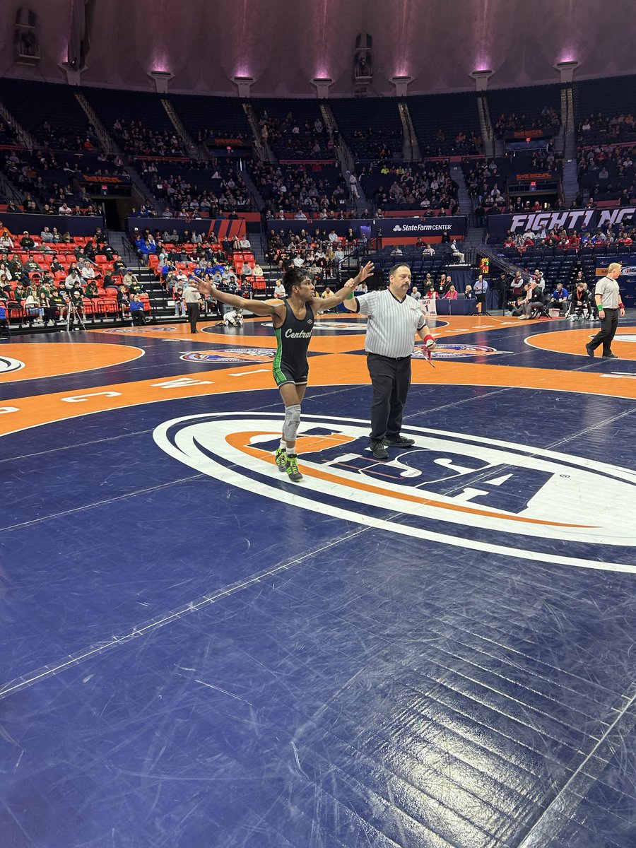 Grayslake Central Wrestling tweet media