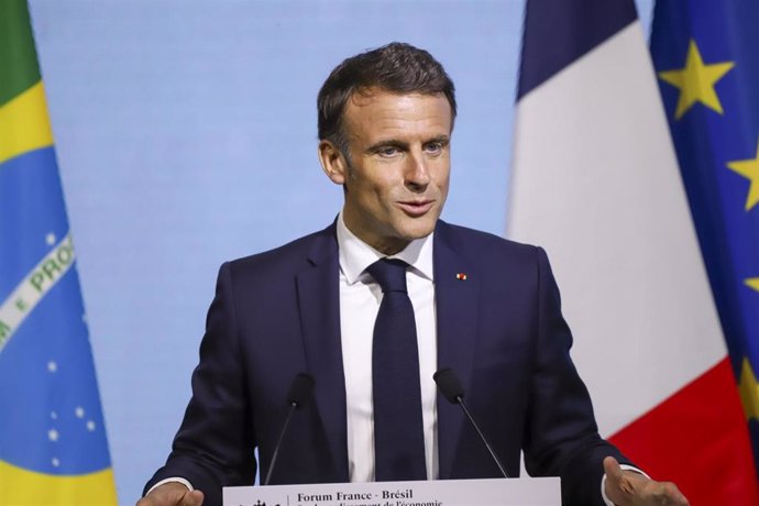 Macron celebra el rechazo del Supremo a aranceles de Trump listinusa.net/2026/02/21/mac…