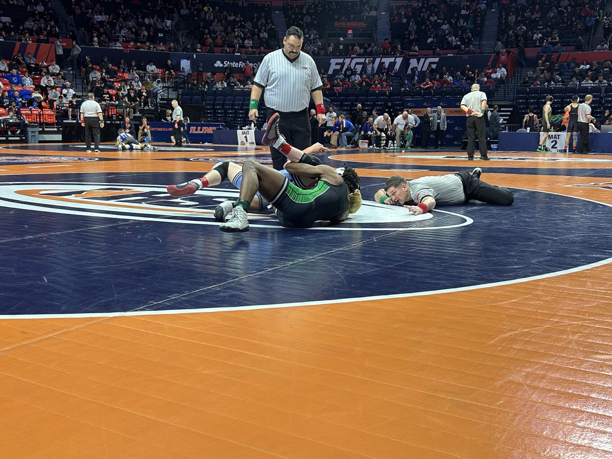 Grayslake Central Wrestling tweet media