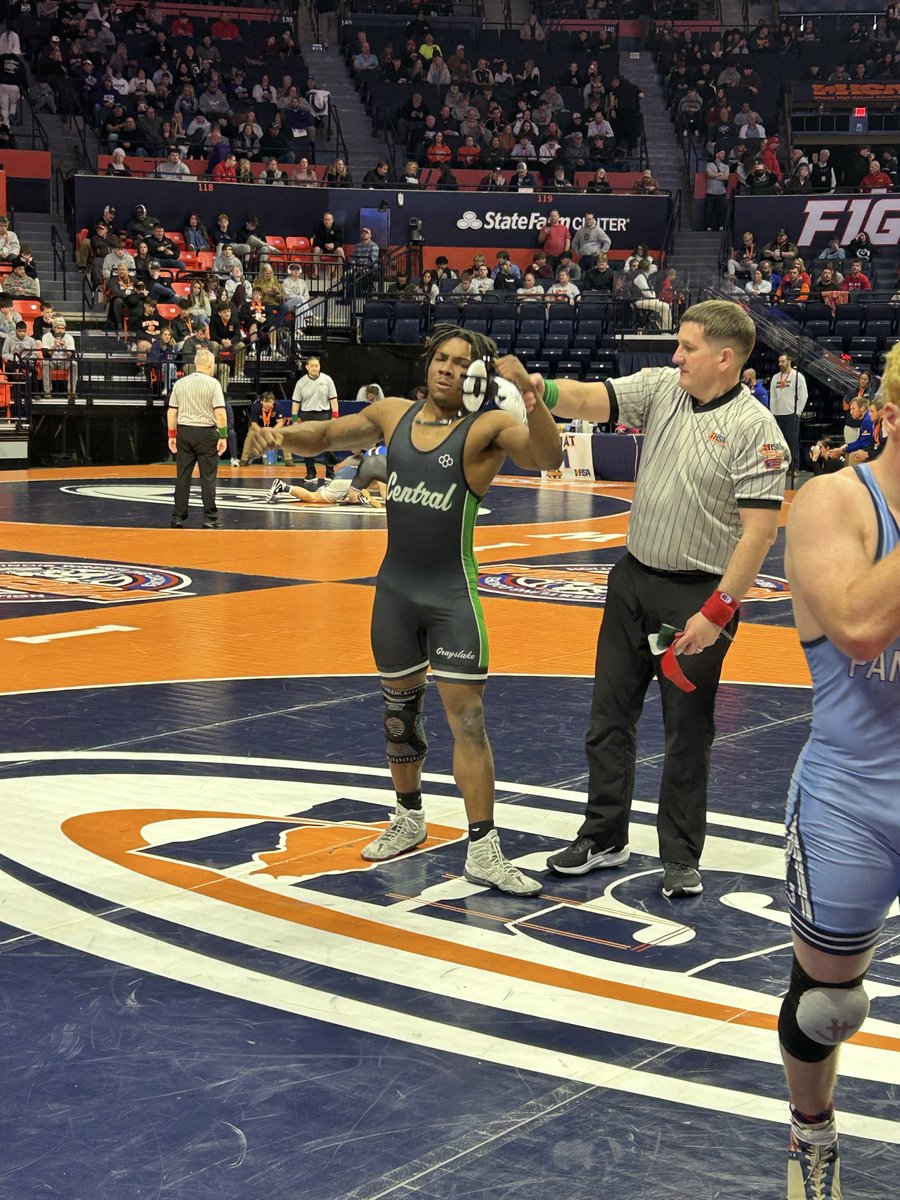 Grayslake Central Wrestling tweet media