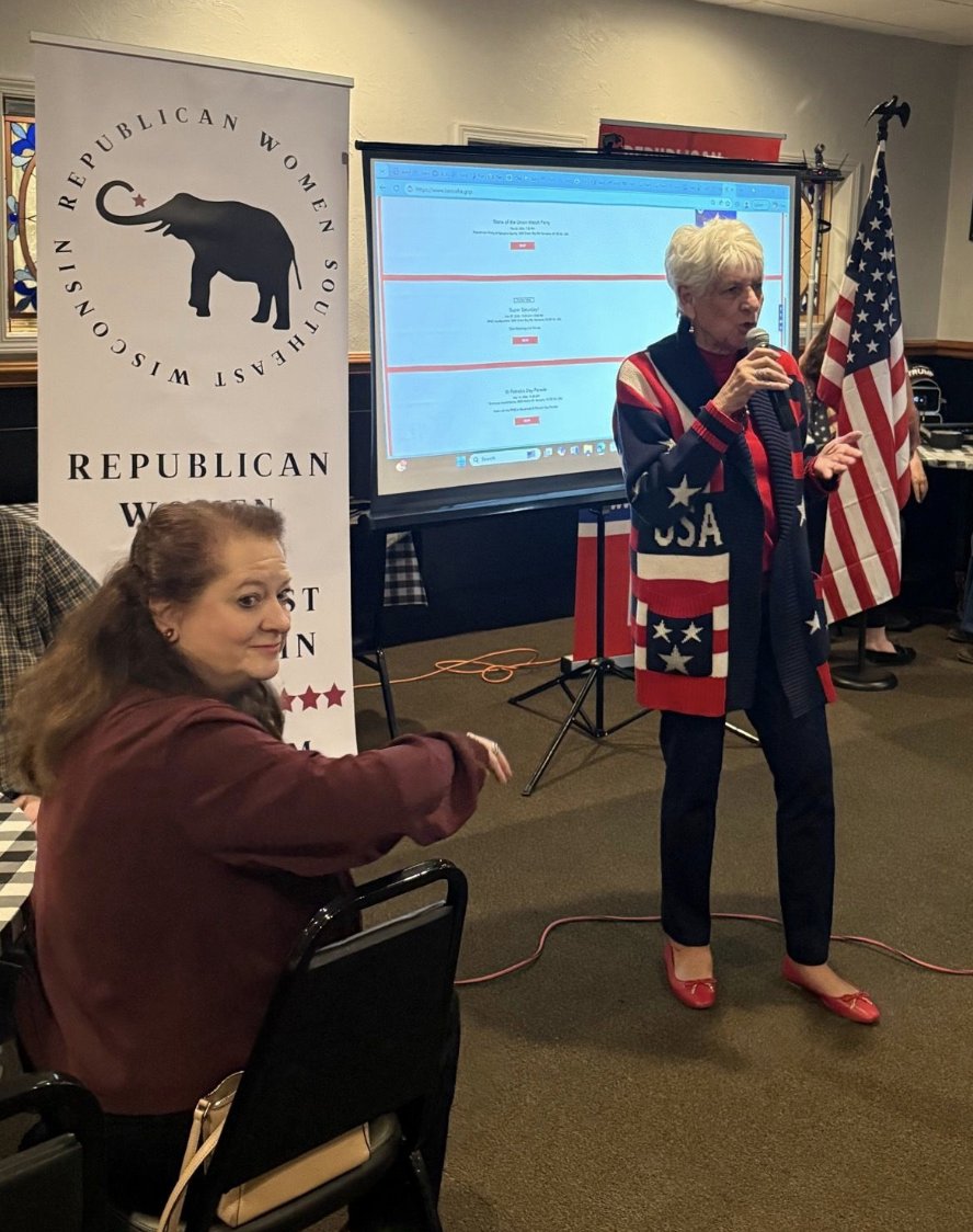 jnorcr's tweet photo. I don't know, #TPUSA.
Does this seem like a non-partisan #SCOWIS candidate?
-----
#Wisconsin #RightWingWatch https://t.co/V3l1mZNCyW