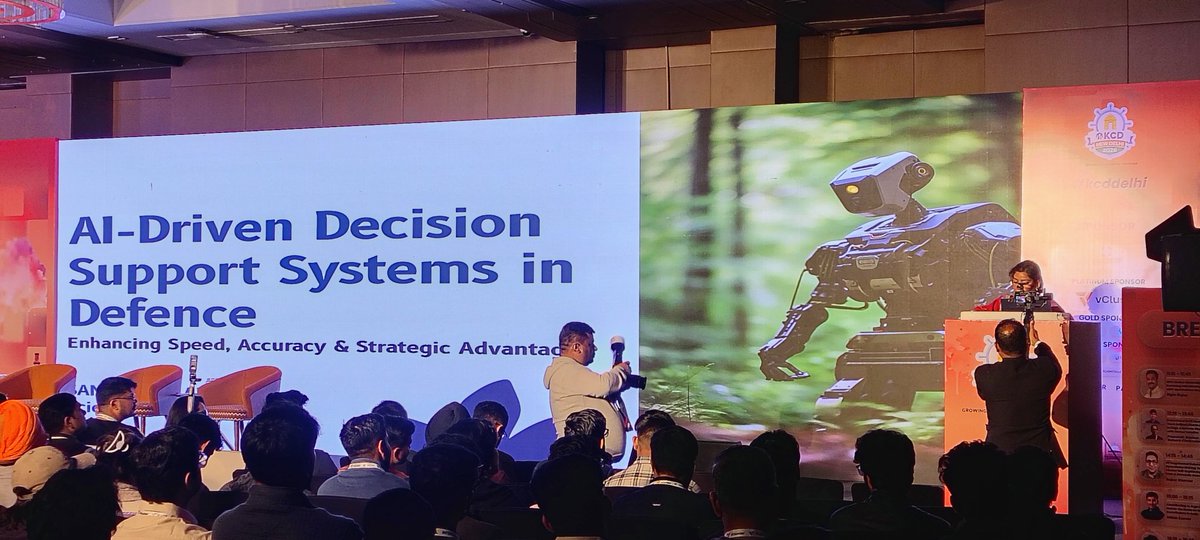 108Ji's tweet photo. Then this was the first talk of the day and as I was once a defence aspirant, I loved to hear how my engineering experience would help the defence system #Defence #KCDDelhi https://t.co/rIXGv3YuI6