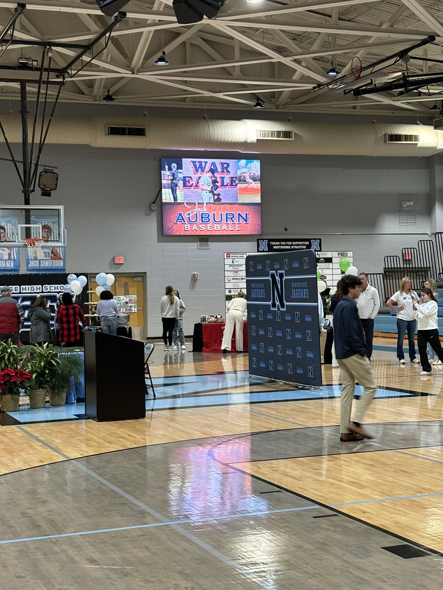 Boostr Displays tweet media