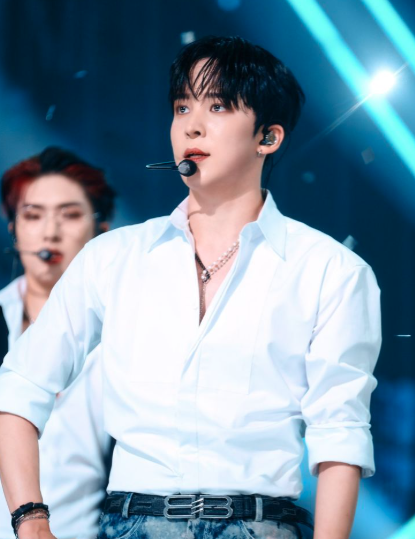 About Music tweet media