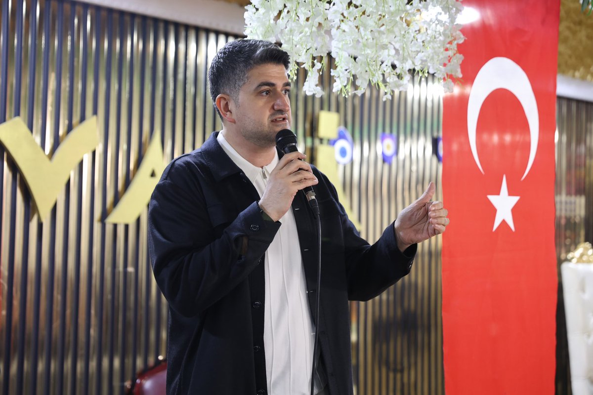 onursaladiguzel's tweet photo. Sivas Koyulhisar Sarıkaya Köyü Yardımlaşma Derneği’nin düzenlediği iftar programında Sivaslı komşularımızla bir araya geldik.

Ramazan’ın bereketini aynı sofrada paylaşmanın huzurunu yaşadığımız bu güzel buluşma için kıymetli dernek yönetimimize ve emeği geçen herkese teşekkür ediyorum. Birliğimiz, dayanışmamız daim olsun.