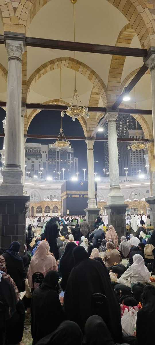 Lokasi buka bersama paling menyenangkan dan menenangkan di atas bumi. 📷 10 hari terakhir Ramadhan 1446 Hijriah.