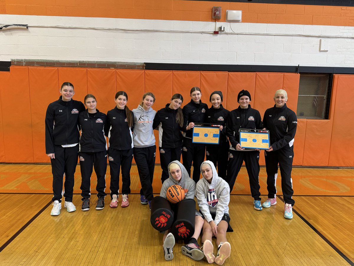 Lady Tiger Hoops tweet media