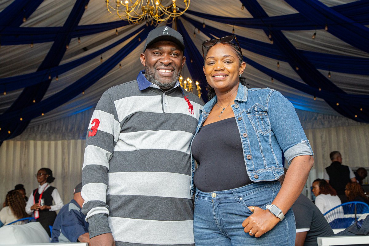 FanakaStudios's tweet image. Leo ni vibes tupu kwa SportPesa Hospitality Tent 😎⛳
Swings, drinks na energy safi. MKO Saturday imewaka!
#MagicalKenyaOpen #MakeItCount