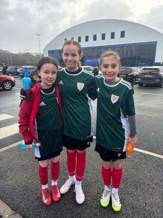 EvansWilliamsFC's tweet image. Congratulations to Poppy Evans from our U11’s who played for South Wales Girls against Aston Villa in Cardiff yesterday, with South Wales winning all 3 games. #Albies
