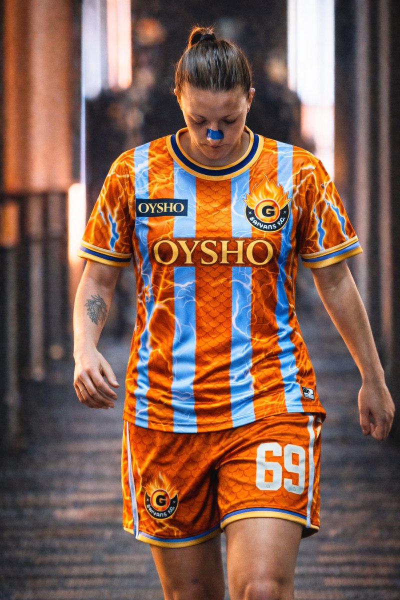 Q camiseta os gusta más para el nuevo SPLIT de la QL para Saiyans FC Femenil 2026????: