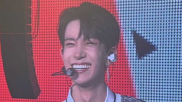 madeincolcart4's tweet image. RT @LHS01ACE: his smile is scientifically proven to heal and increase serotonin levels ♡ #heeseung