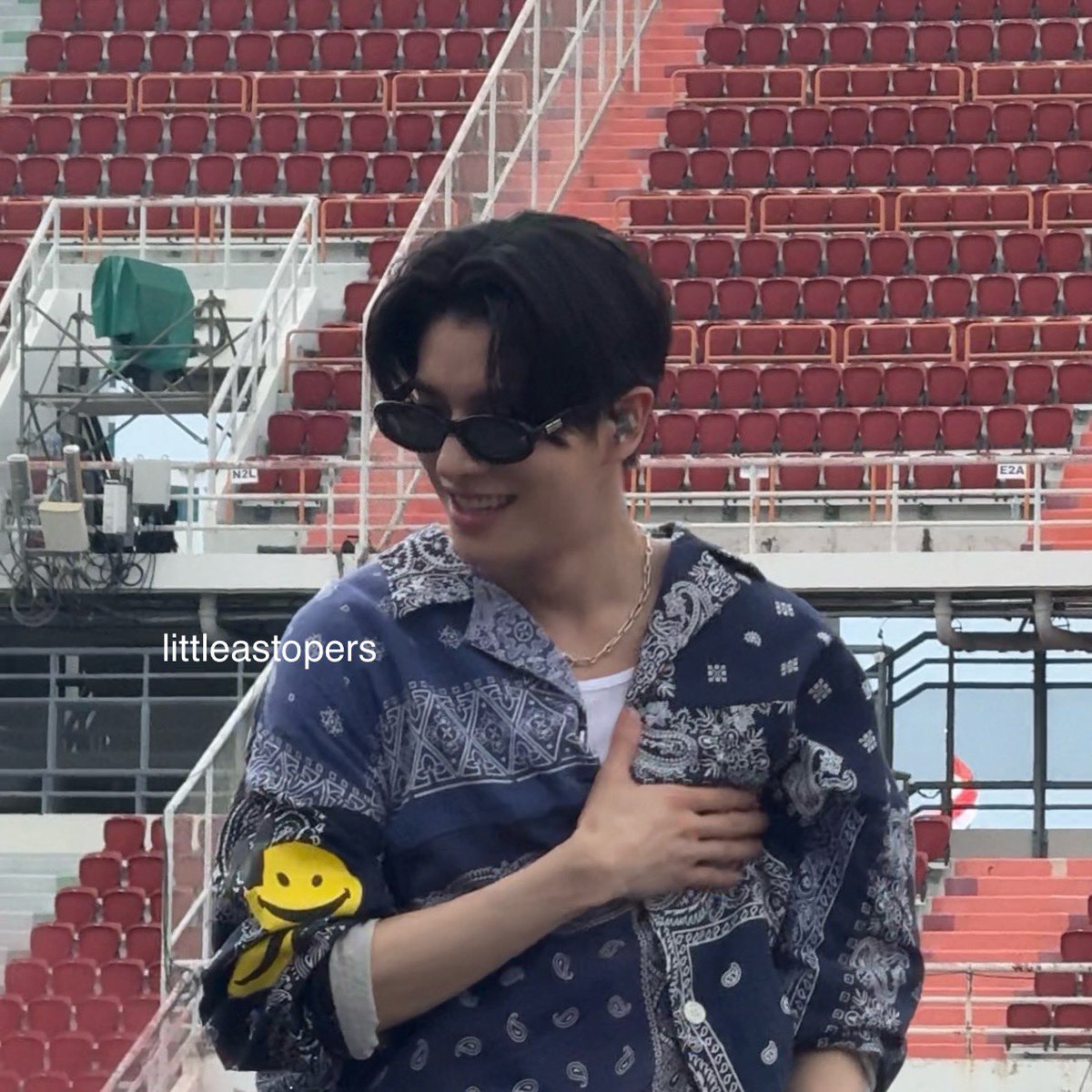 ถ้ามีผัวจะรักผัวเท่าเจคไหม แมสอีกแล้ว ชั้นฟินว่ะ พี่เจคก็รับรู้แล้วยิ้มชอบใจ สาวไทยรักฮีมากจริง ๆ ฮีคงอยากมาไทยอีกอะ นี่พุดจิง ในคอนพุดเอนจีนรักนะหลายรอบมาก สาวไทยรักฮี ถิ่นของฮีมากค้ะ