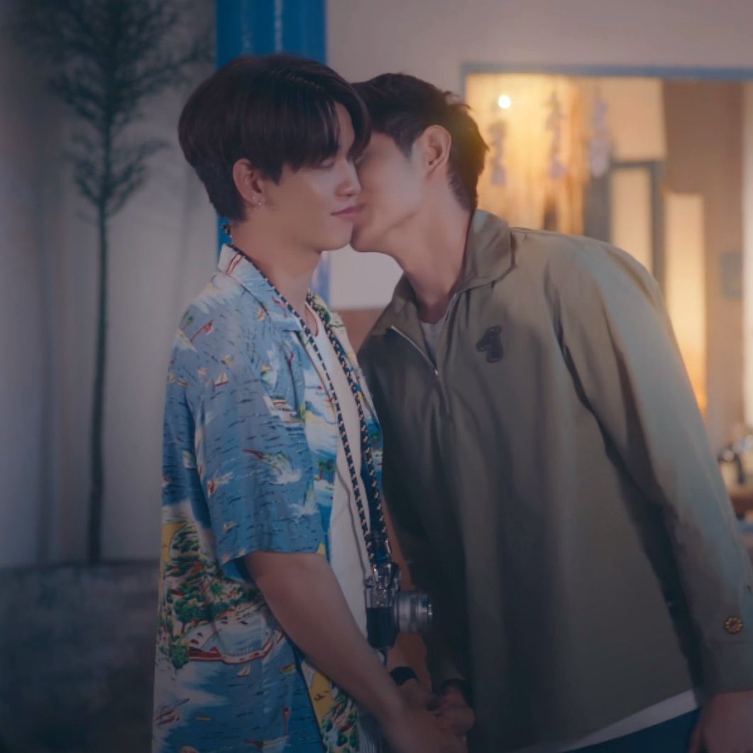 หอมมา หอมกลับไม่โกงป่ะะะะะ 🌶️🌶️🌶️🌶️🌶️

RELOVED THE SERIES OTHERWISE US
#RELOVED_OtherwiseUS