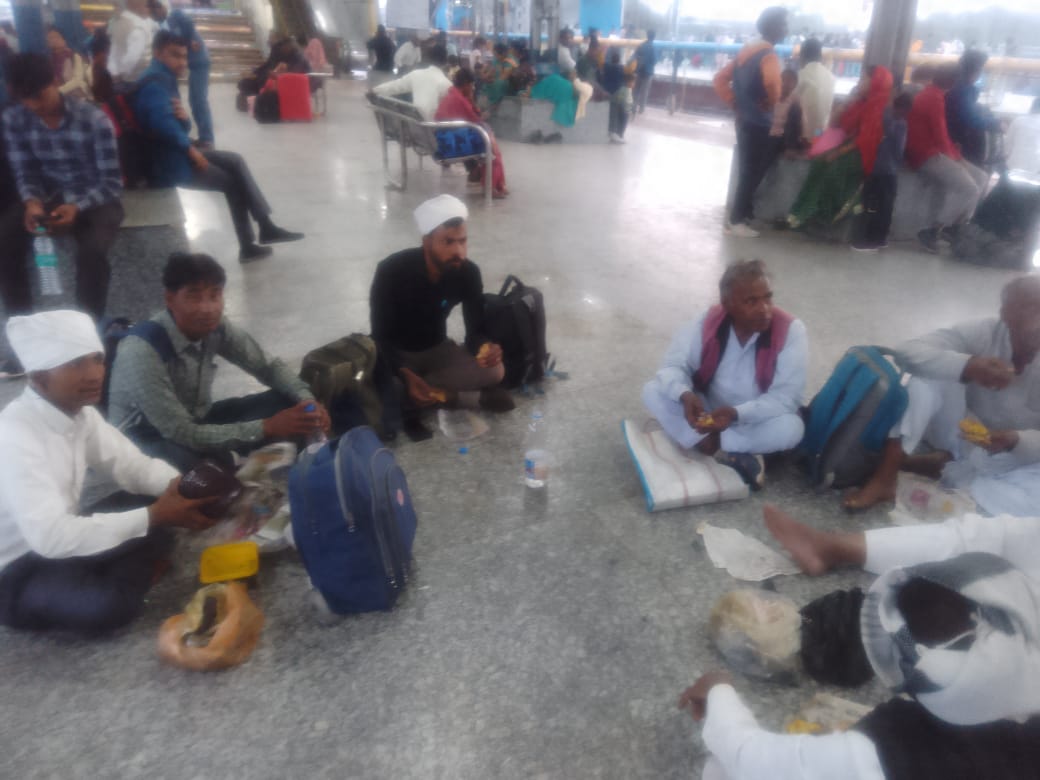 हम वामन मेश्राम जी के द्वारा आयोजित 
#संघ_मुख्यालय_पर_महामोर्चा का समर्थन करते हैं 
#संघ_मुख्यालय_पर_महामोर्चा
#संघ_मुख्यालय_पर_महामोर्चा
#संघ_मुख्यालय_पर_महामोर्चा 
#संघ_मुख्यालय_पर_महामोर्चा
#संघ_मुख्यालय_पर_महामोर्चा
#संघ_मुख्यालय_पर_महामोर्चा 
#संघ_मुख्यालय_पर_महामोर्चा