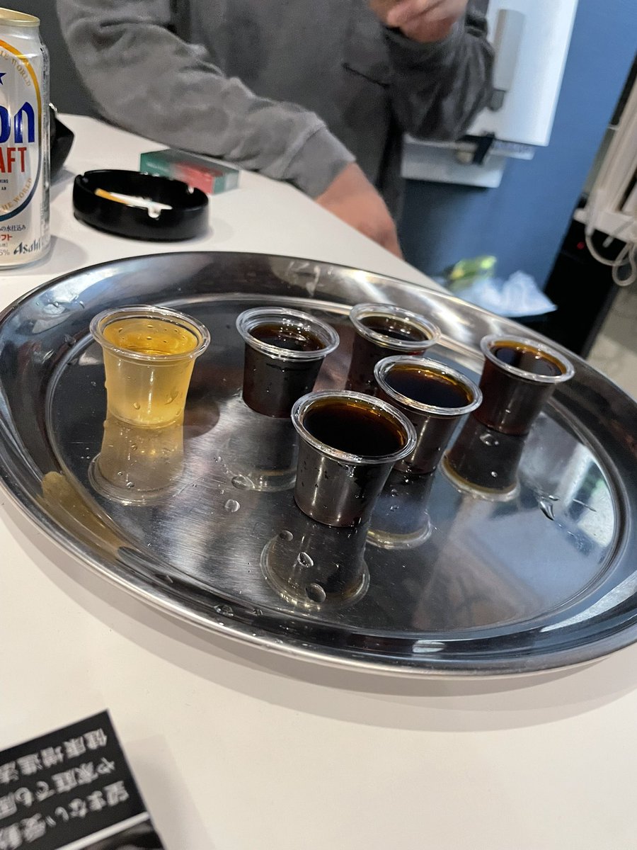 入ってる量頭おかしいけど私は飲まないのでバカ笑ってる

 #MAXPARTY