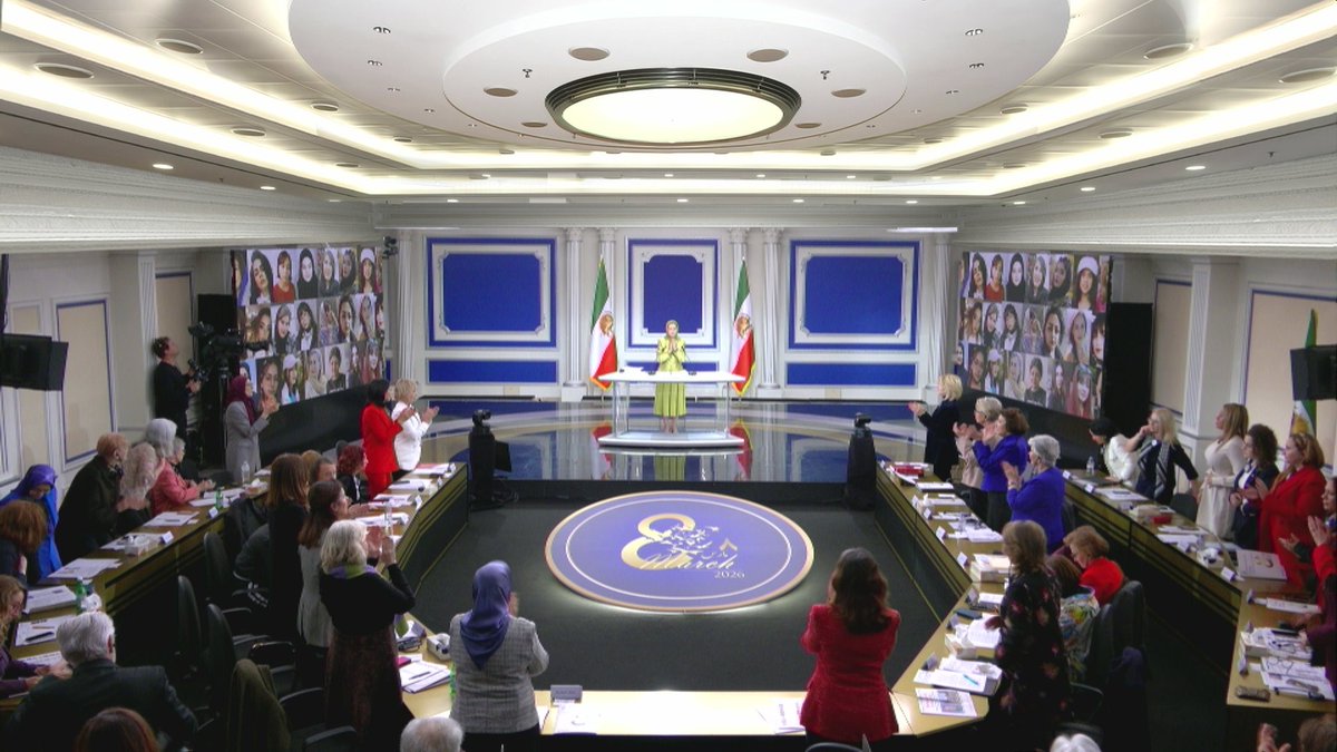 إن إيران في غد الإطاحة بالنظام بحاجة إلى قوة توحد مكونات الشعب؛ حركة تضم جميع الجماعات والتيارات في جبهة الشعب، مع احترام مواقفهم السياسية ومطالبهم، وتسير بهم في طريق التغيير الديمقراطي. ويعد اعتماد المقاومة الإيرانية على القوة الرائدة للمرأة واحدة من أهم كفاءاتها للاستجابة لهذه