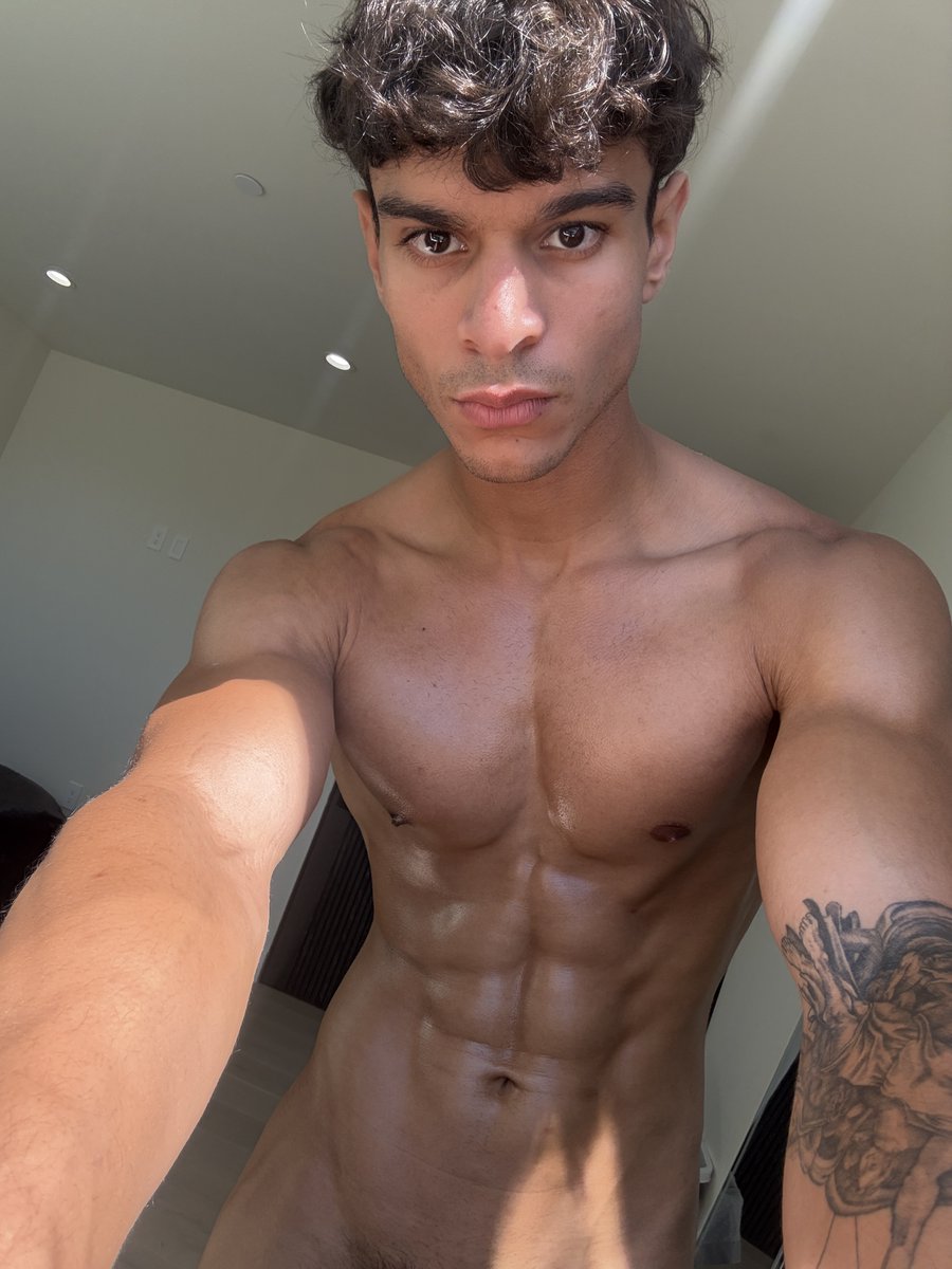 I admit it guys. Yes I’m 🏳️‍🌈