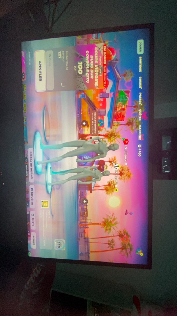 2R Huguex tweet media