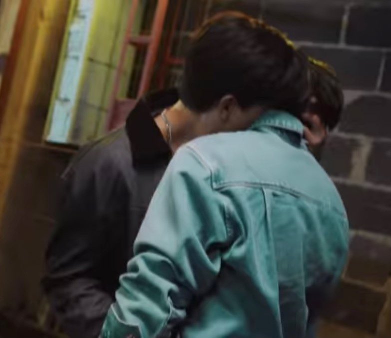 babiebear_r's tweet image. RT @Myriam221b: Leave them alone guys

#JossGawin