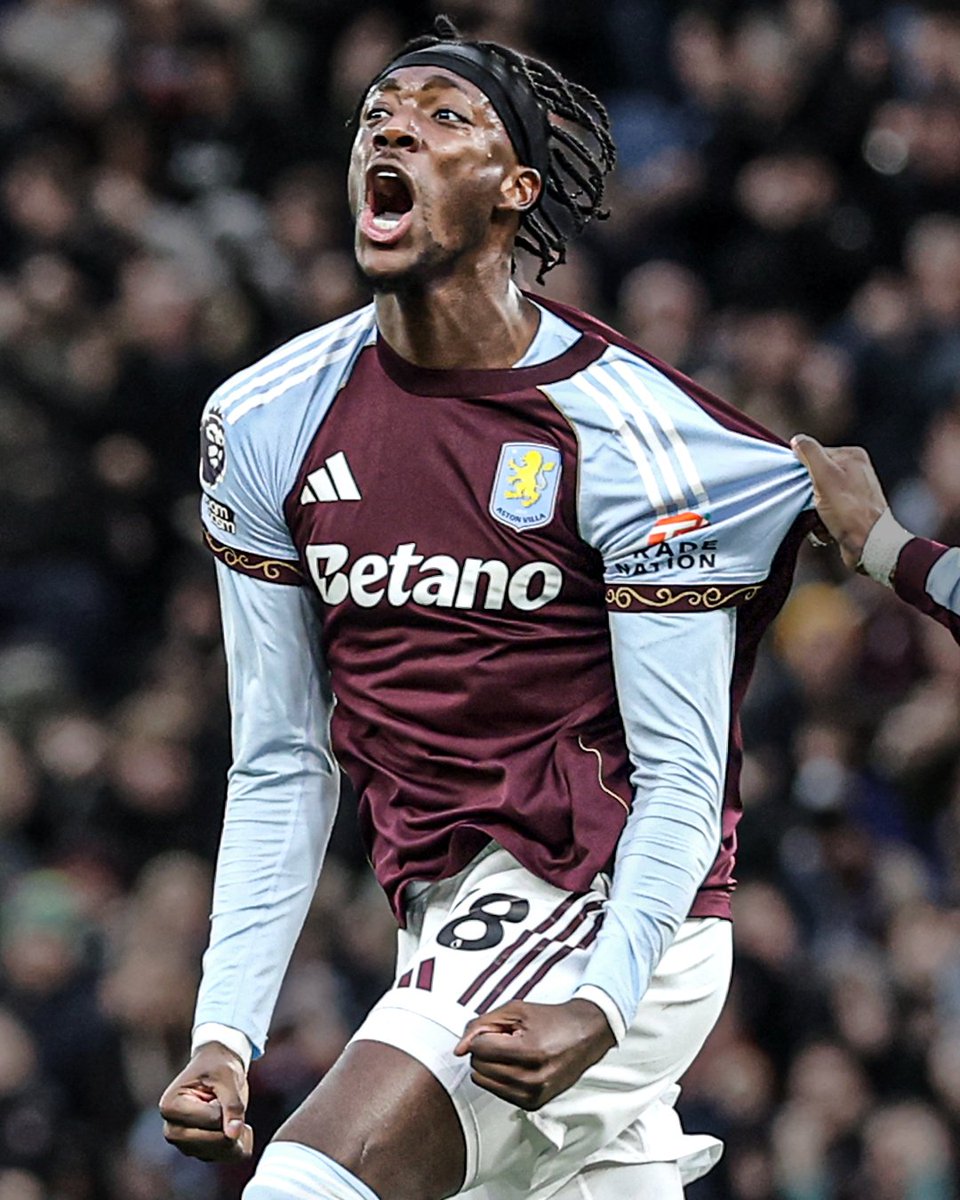 ESPNUK's tweet photo. This Tammy Abraham return looking like straight genius 🧠⚽ https://t.co/onYZFQj5Ci