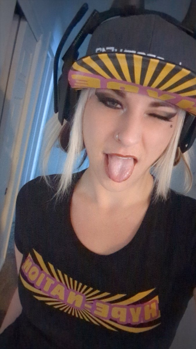 Fellowship with the fellowship 
<a href="/arch_enemy512/">arch_enemy512</a>
Twitch.tv/satisfiedcurve