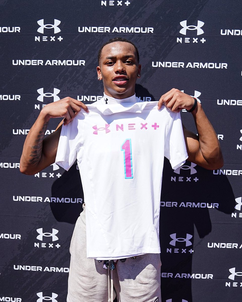 Billy Tucker tweet media