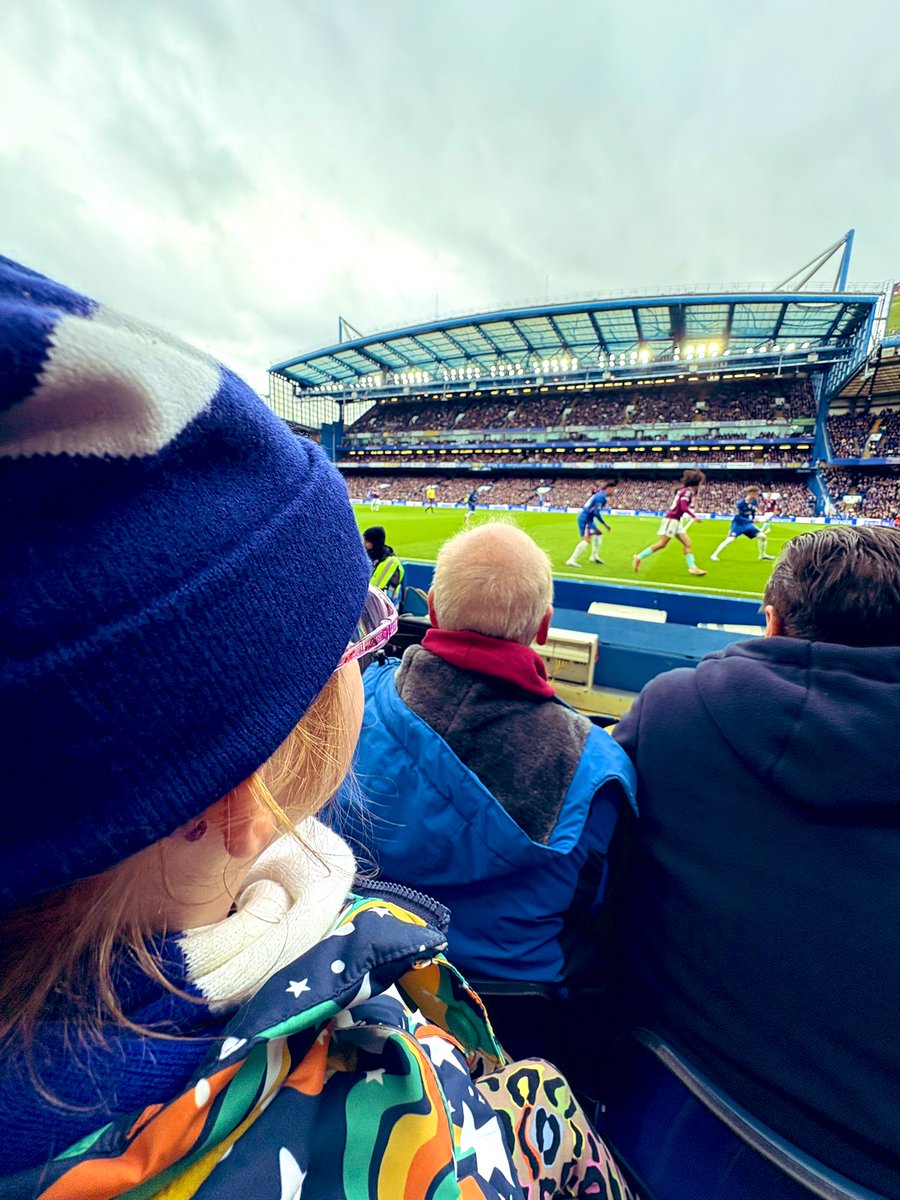 Lea 📚 tweet media