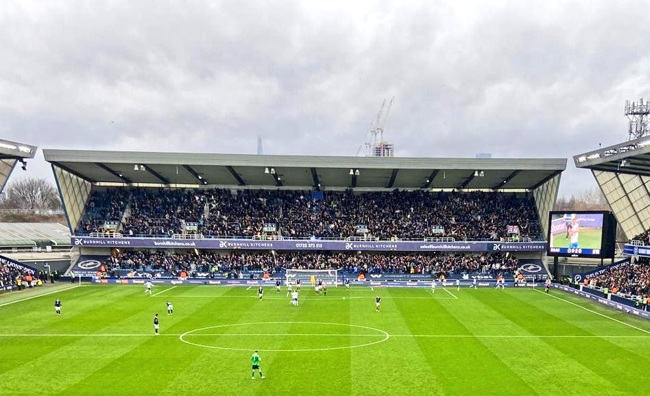 KisyAWAY tweet media