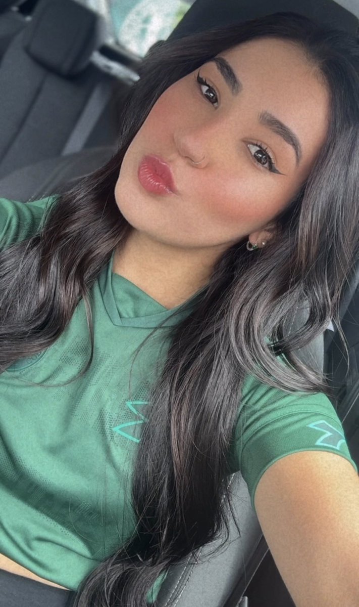 annaa_lessa's tweet photo. ANNA DAY 🎉
COXA DAY 💚 https://t.co/pgACsiYMZE