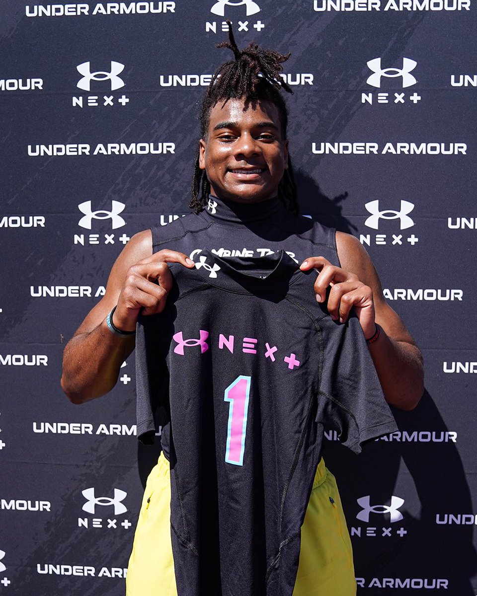 Billy Tucker tweet media