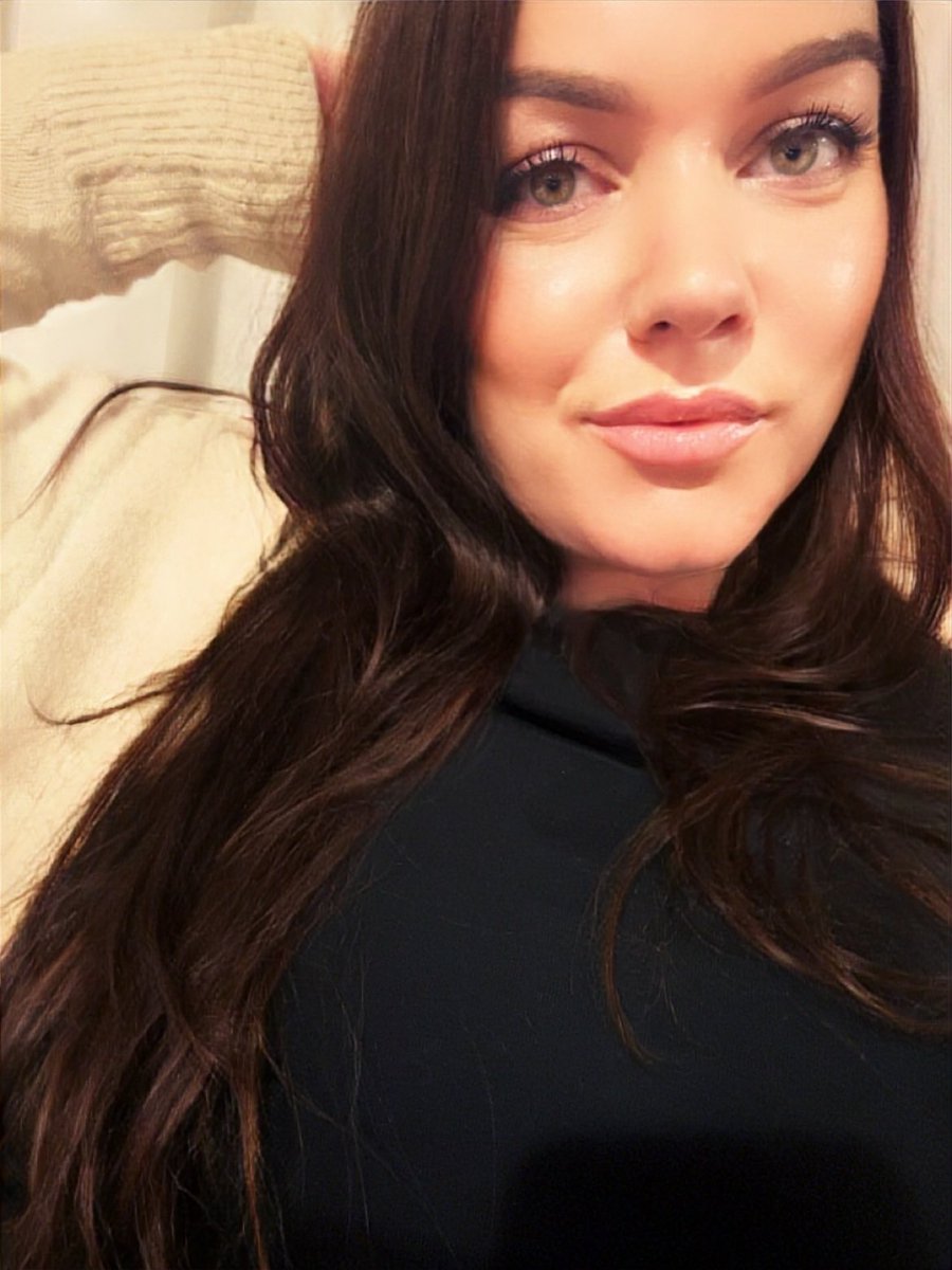 Warum haben alle so eine Angst vor mir? Ich will doch nur spielen.. 😌💵