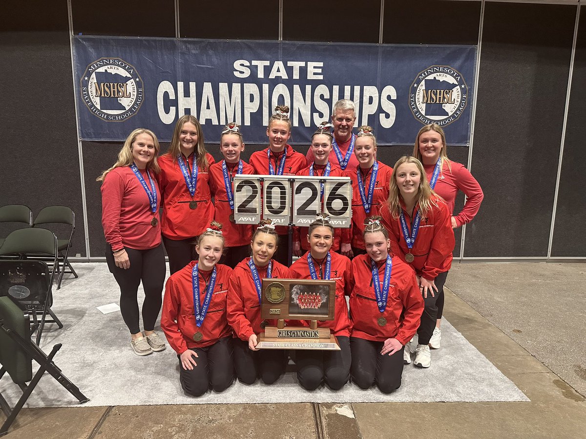 Detroit Lakes High tweet media