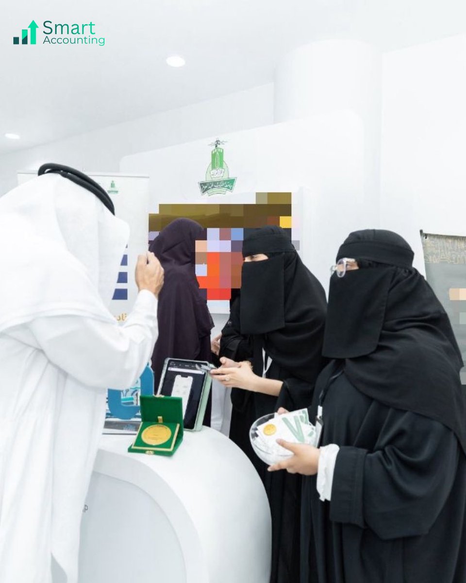 SmartAccou_x's tweet photo. سُعدنا نحن أعضاء #smart_accounting الرائع :🤩
بالمشاركة في فعالية غرفة جدة التجارية بالإسبوع العالمي لريادة الأعمال ، لعرض المشاريع الريادية الواعدة كانت تجربة ثرية لنا .
@jeddahchamber
#غرفة_جدة_التجارية
#الأسبوع_العالمي_لريادة_الأعمال https://t.co/cdoB0HetVV